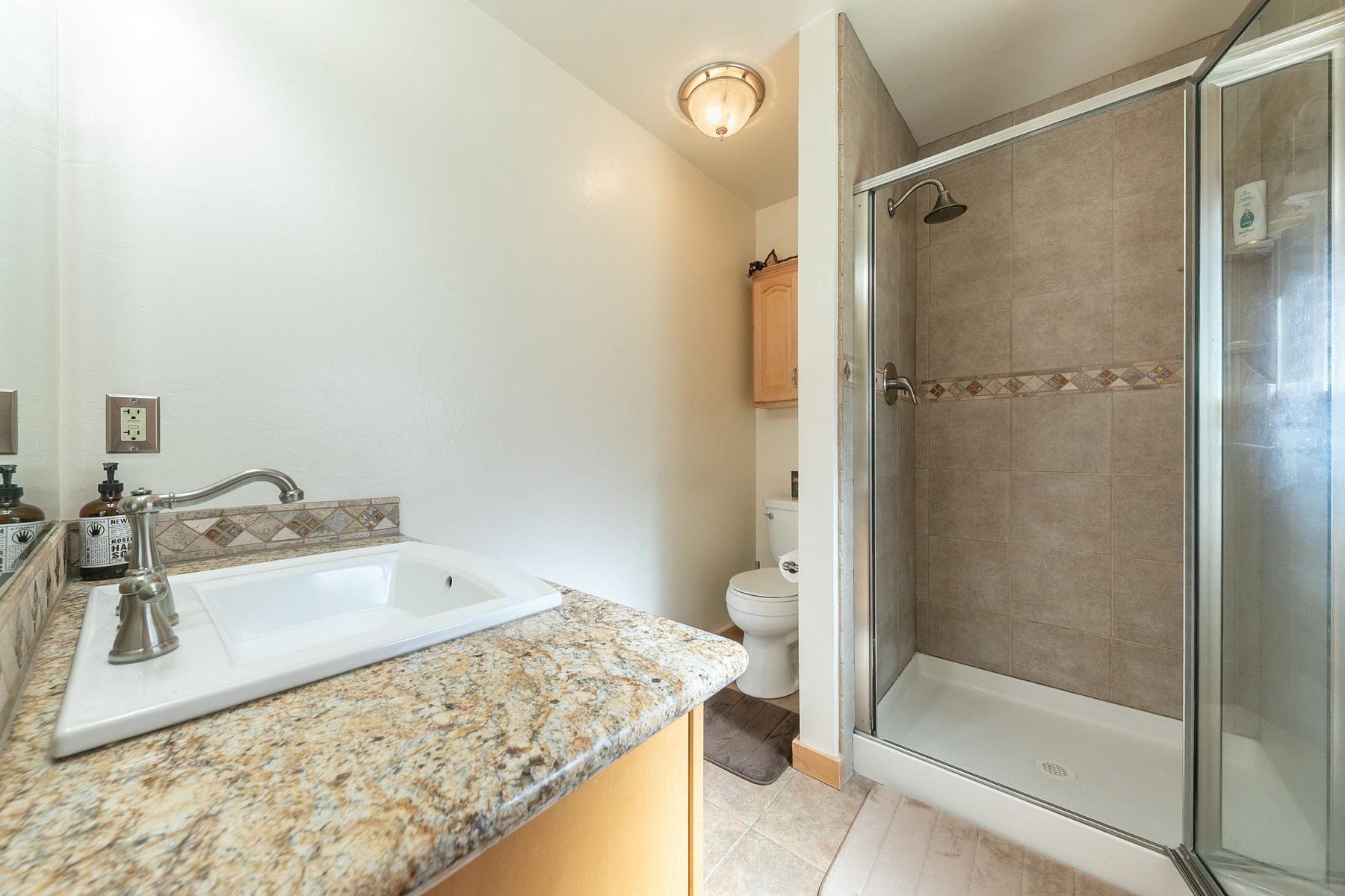 10666 Torrey Pine Road Truckee, CA 96161 - Photo 14 of 21