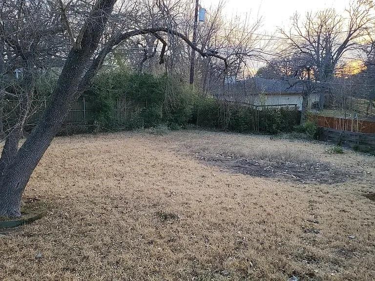 5728 Rockhill Road Fort Worth, TX 76112 - Photo 29 of 31