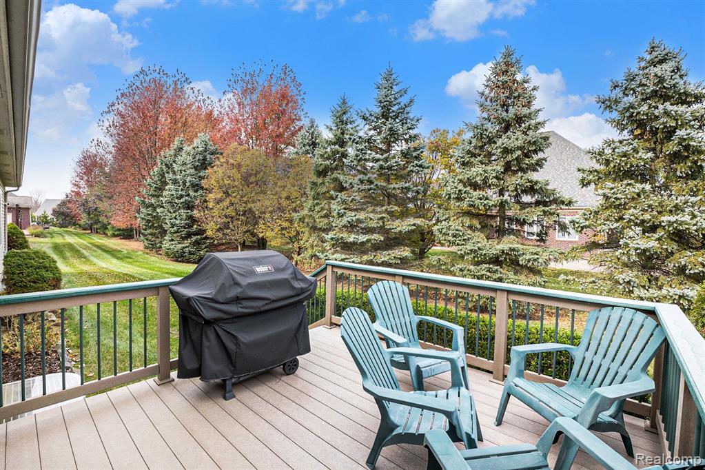 2078 Cattail Circle Rochester Hills, MI 48309 - Photo 39 of 45