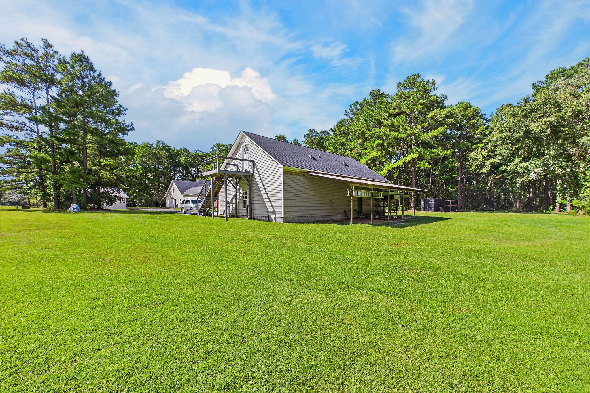 120 Intimidator Lane Moncks Corner, SC 29461 - Photo 91 of 105 12-web-or-mls-CAM06718G6-PR0008-STILL012