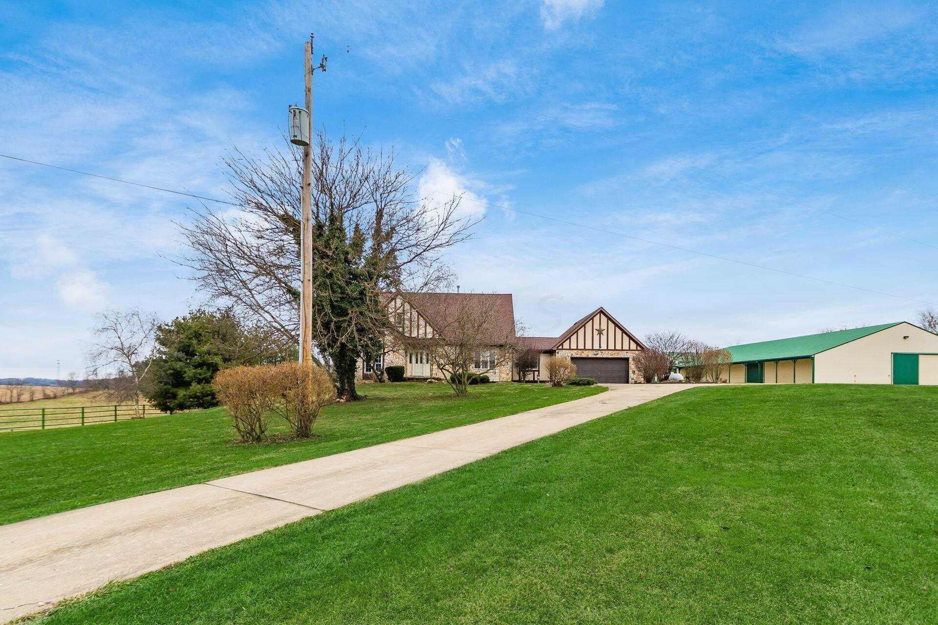 9450 Mulberry Road Mount Perry, OH 43760 - Photo 4 of 55 003_t Perry OH 43760 USA120