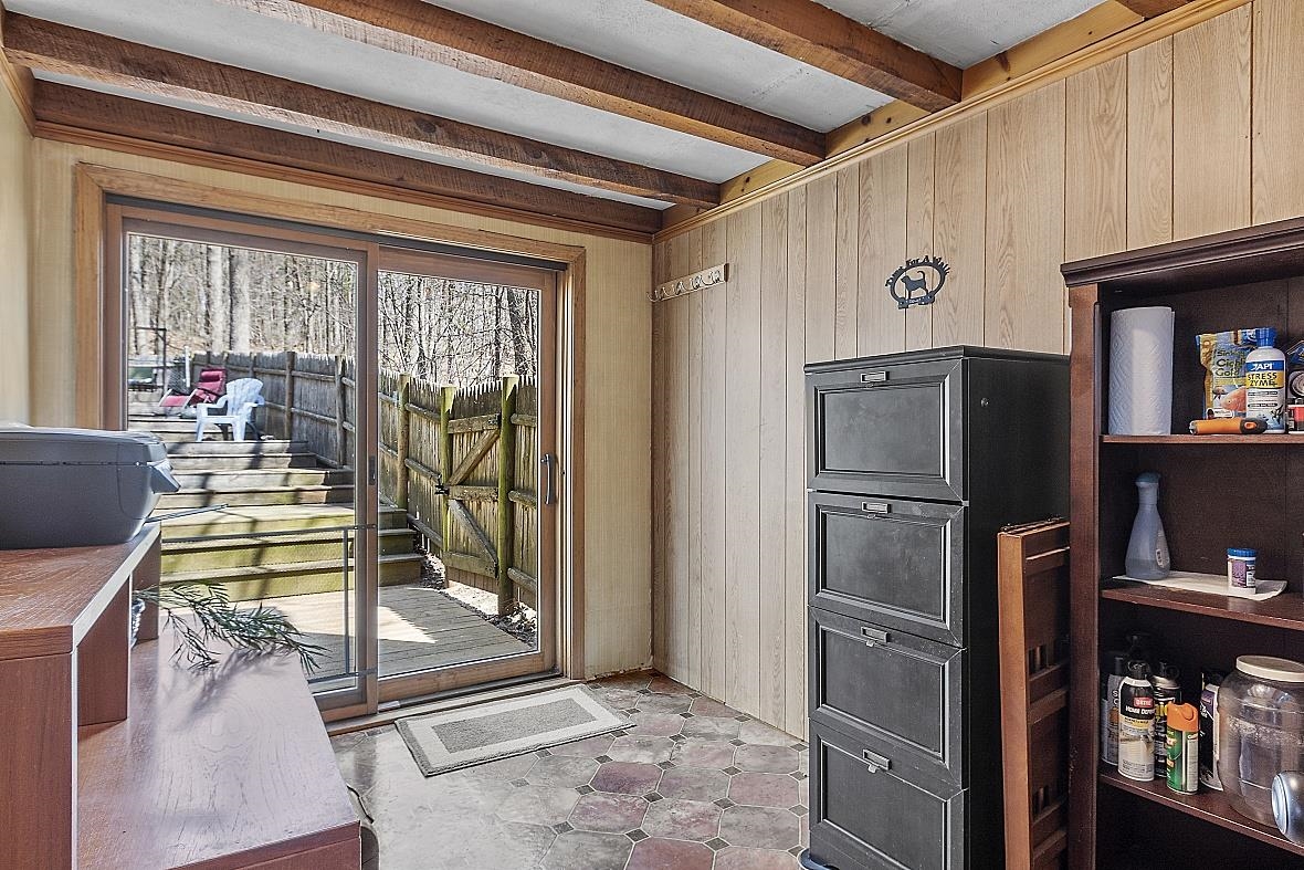 68 Honor Roll Road Pelham, NH 03076 - Photo 10 of 22