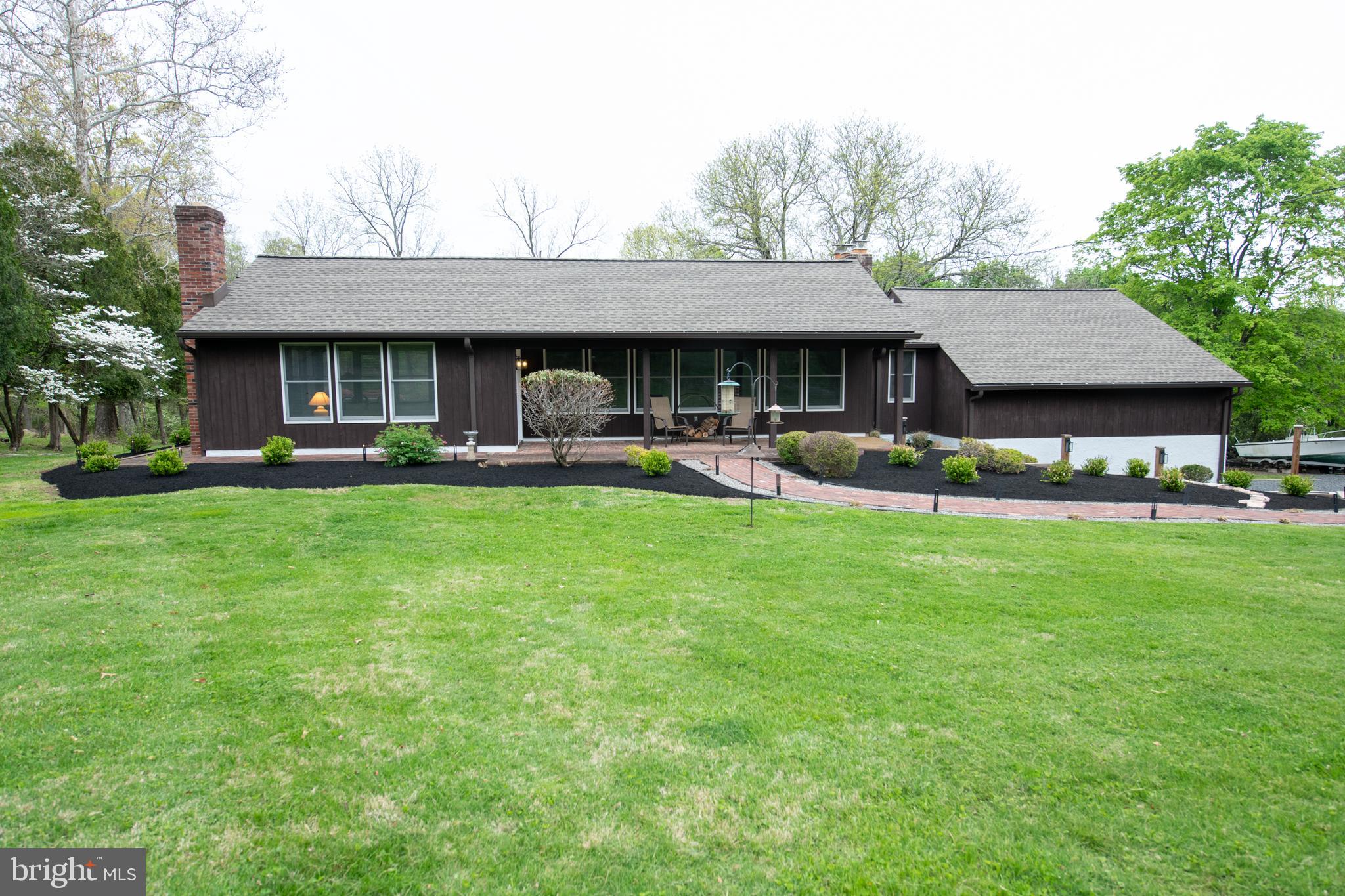 423 Brownsburg Road, Unit W Newtown, PA 18940 - Photo 32 of 109 Front of house