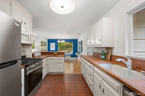$1,695,000 | 2241 Valleywood Drive, San Bruno, CA 94066