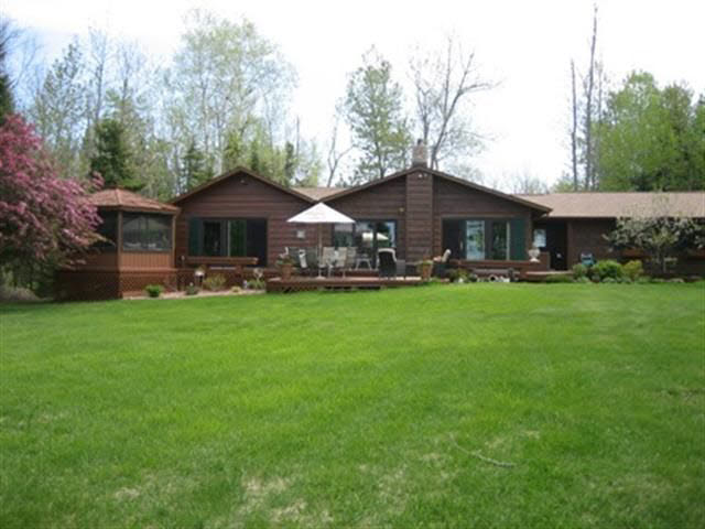 6829 Abbott Road Duluth, MN 55803 - Photo 1 of 11