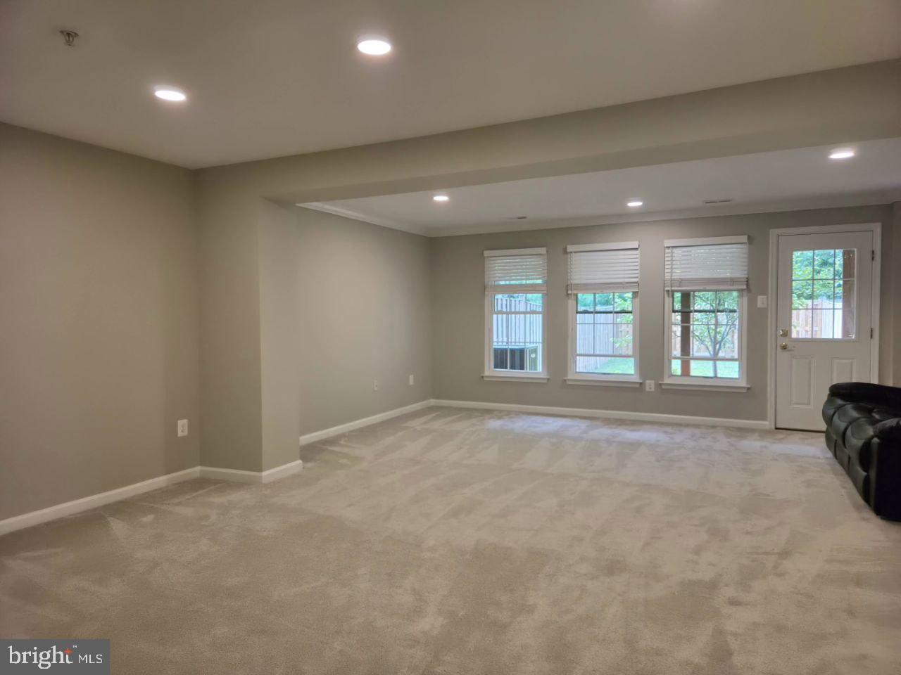 4613 Ripley Manor Terrace Olney, MD 20832 - Photo 33 of 39