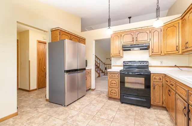 $400,000 | 6848 Polaris Lane North, Maple Grove, MN 55311