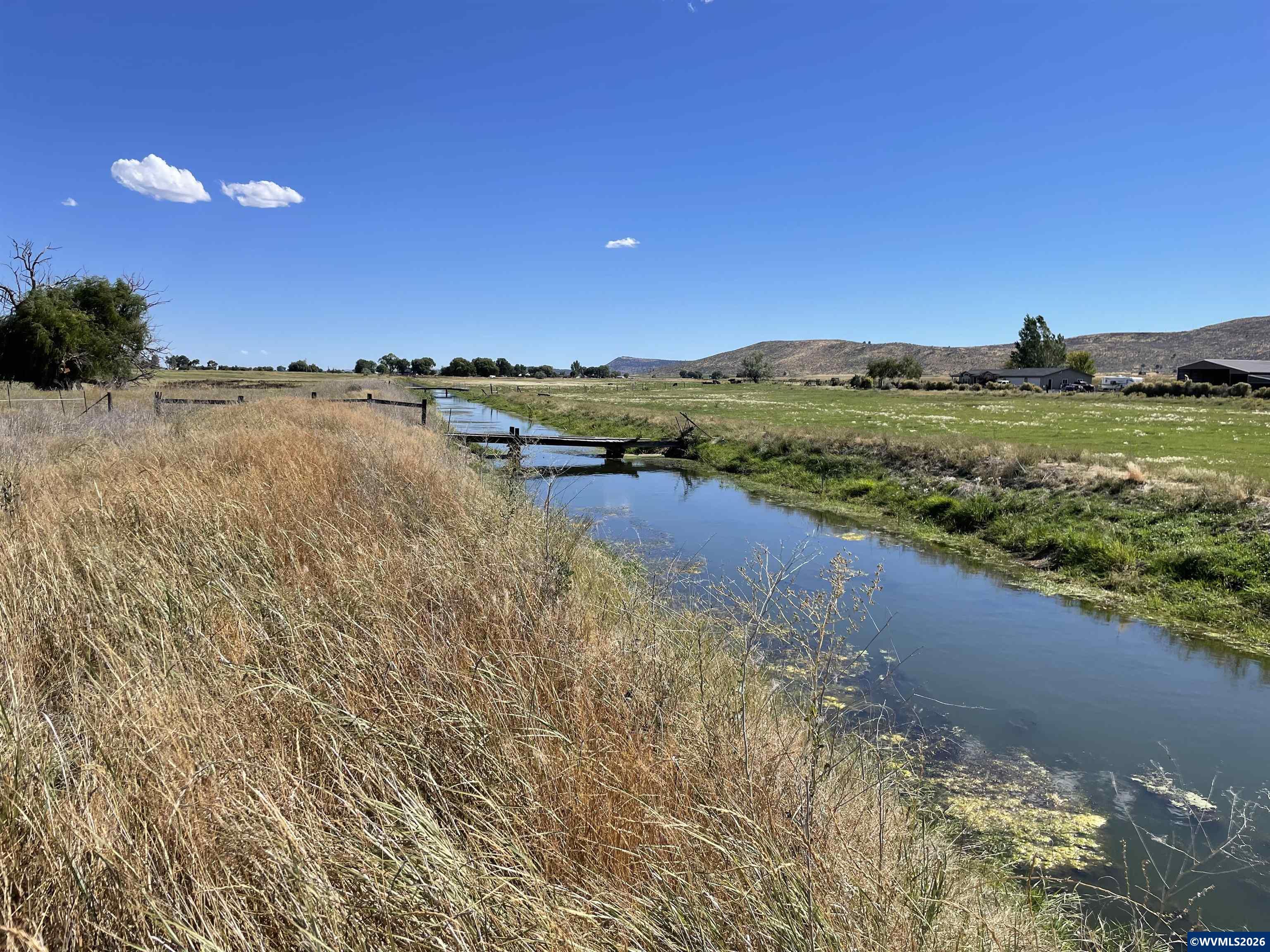 2202 Joe Wright Road Klamath Falls, OR 97603 - Photo 17 of 25