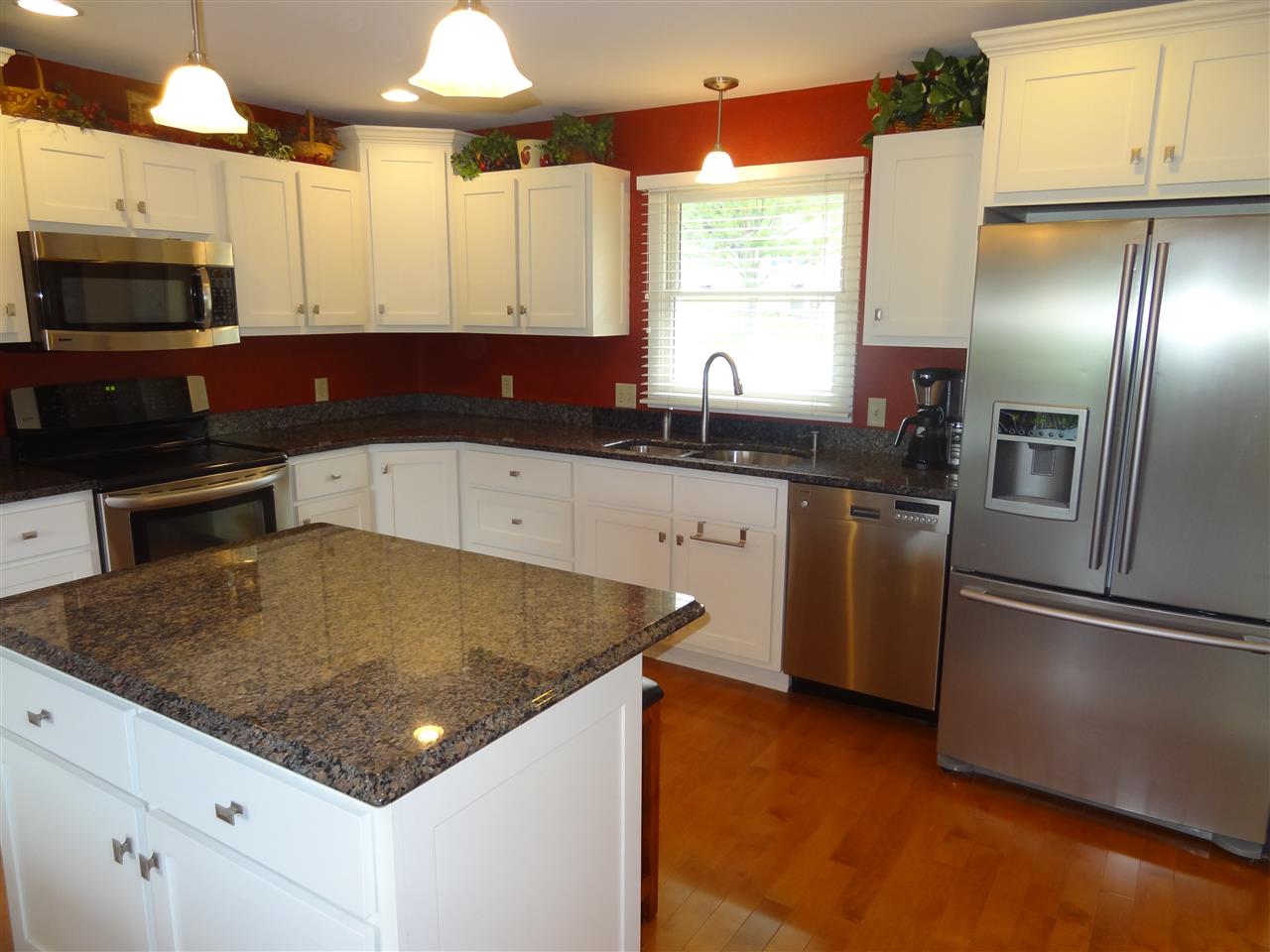 127 Country Club Road Williamsburg, IA 52361 - Photo 11 of 40 Gallery Image 11