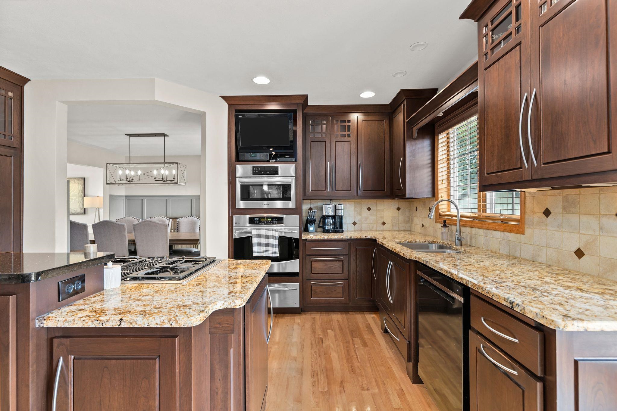 2801 Schaefer Circle Appleton, WI 54915 - Photo 11 of 69