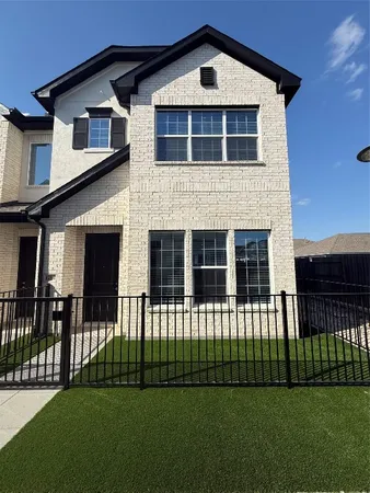 $2,450 | 12310 Monarch Mls Drive, Atascocita, TX 77346