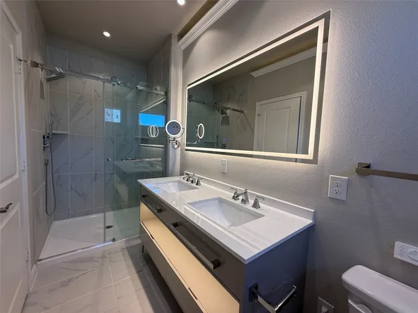 $2,450 | 12310 Monarch Mls Drive, Atascocita, TX 77346