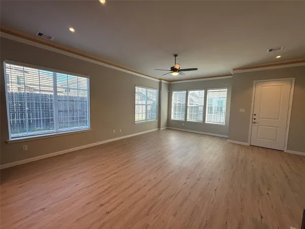 $2,450 | 12310 Monarch Mls Drive, Atascocita, TX 77346