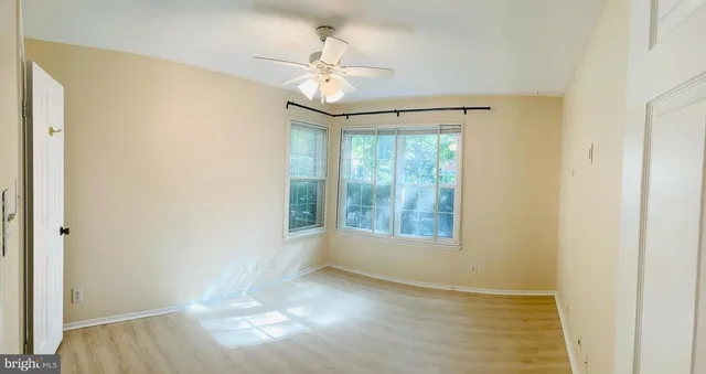 $2,300 | 3312 Wyndham Circle, Unit 107, Alexandria, VA 22302