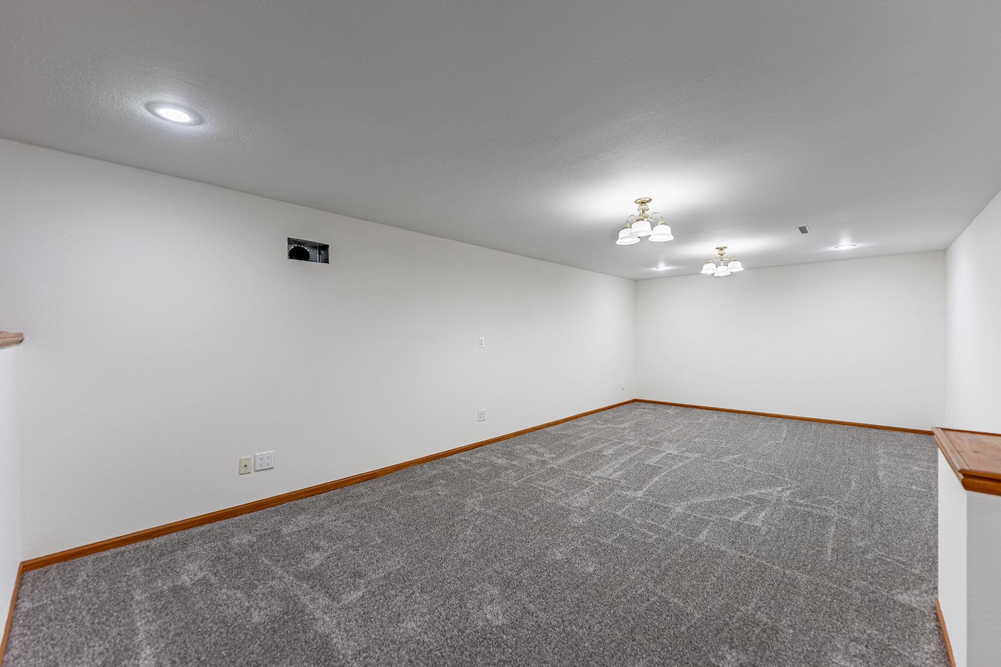 1162 Butler Road Rockford, IL 61108 - Photo 26 of 43