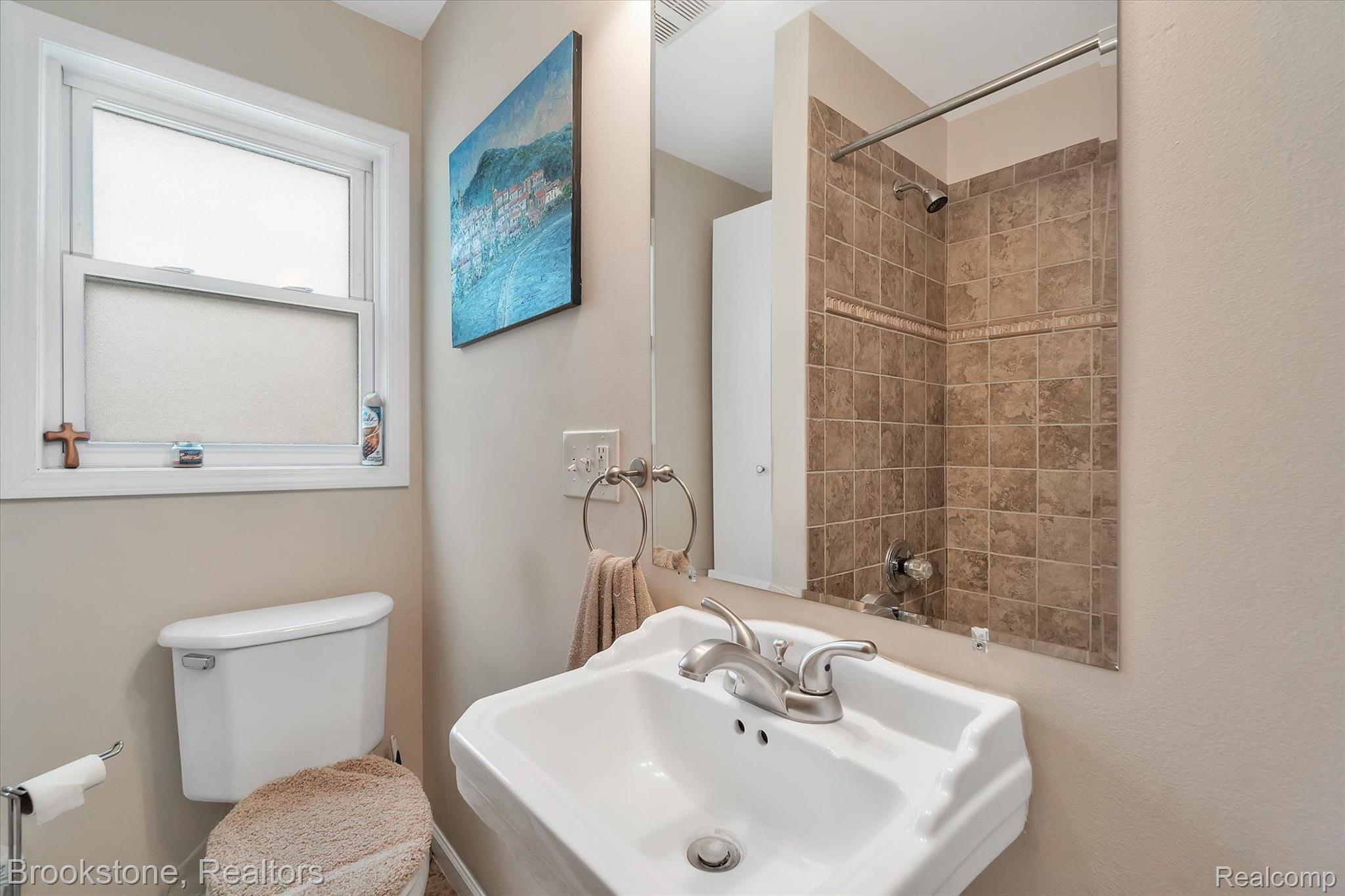 206 North Alice Avenue Rochester, MI 48307 - Photo 30 of 33 Bath 2