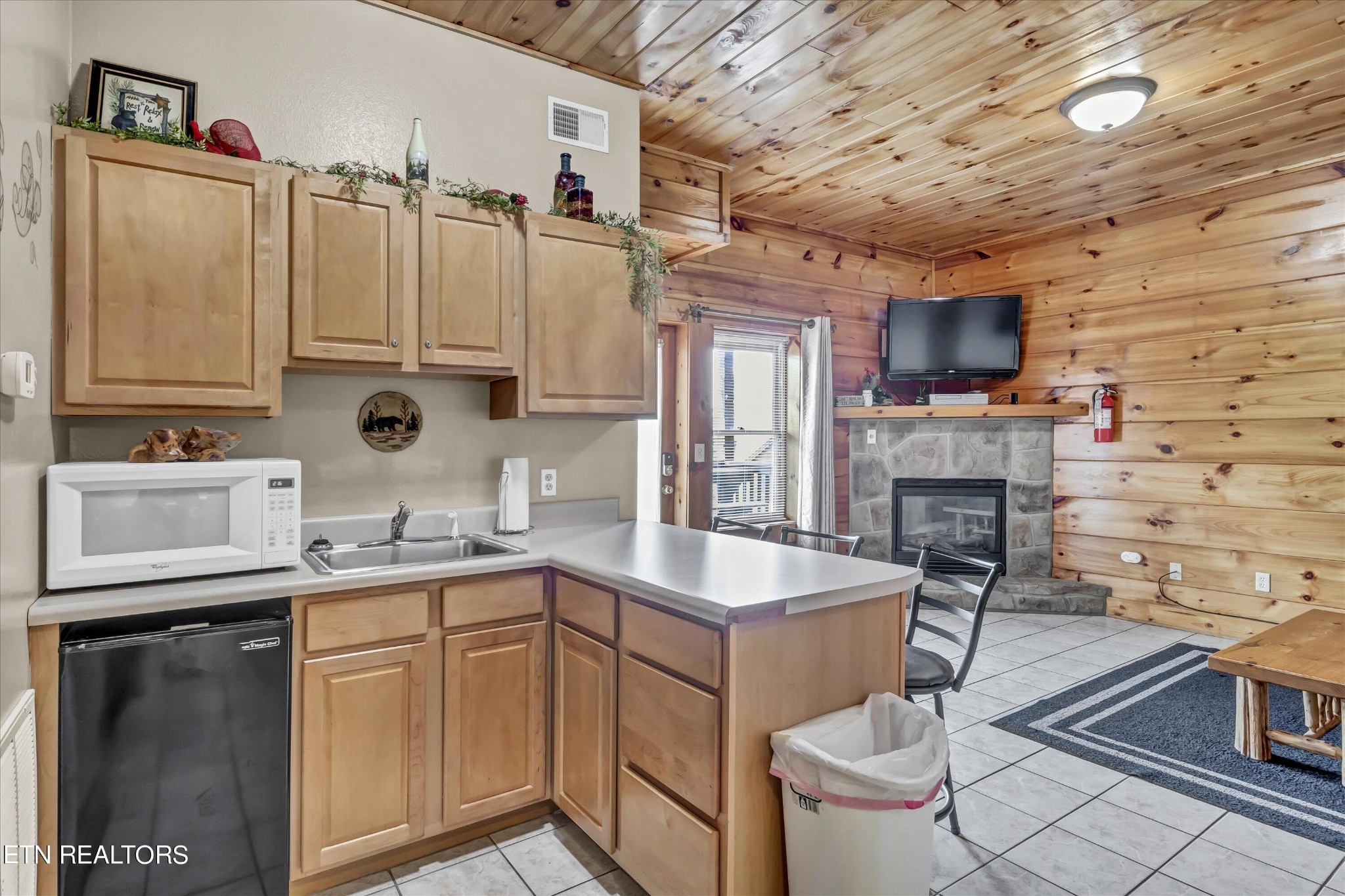 419 Big Bear Way Pigeon Forge, TN 37863 - Photo 21 of 31