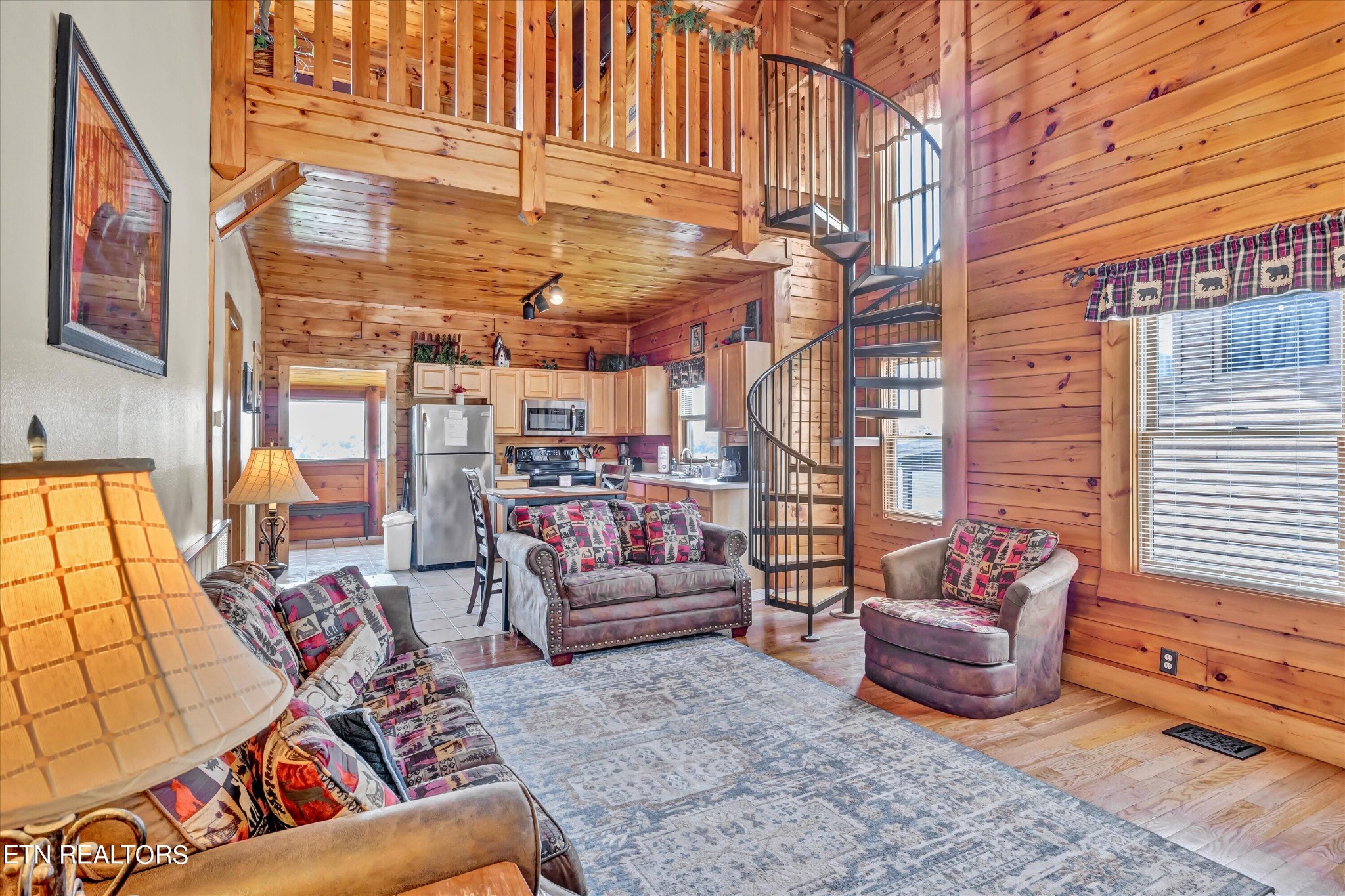 419 Big Bear Way Pigeon Forge, TN 37863 - Photo 5 of 31