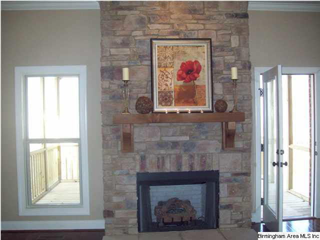 211 Highland Ridge Drive Chelsea, AL 35043 - Photo 3 of 32 Gallery Image 3