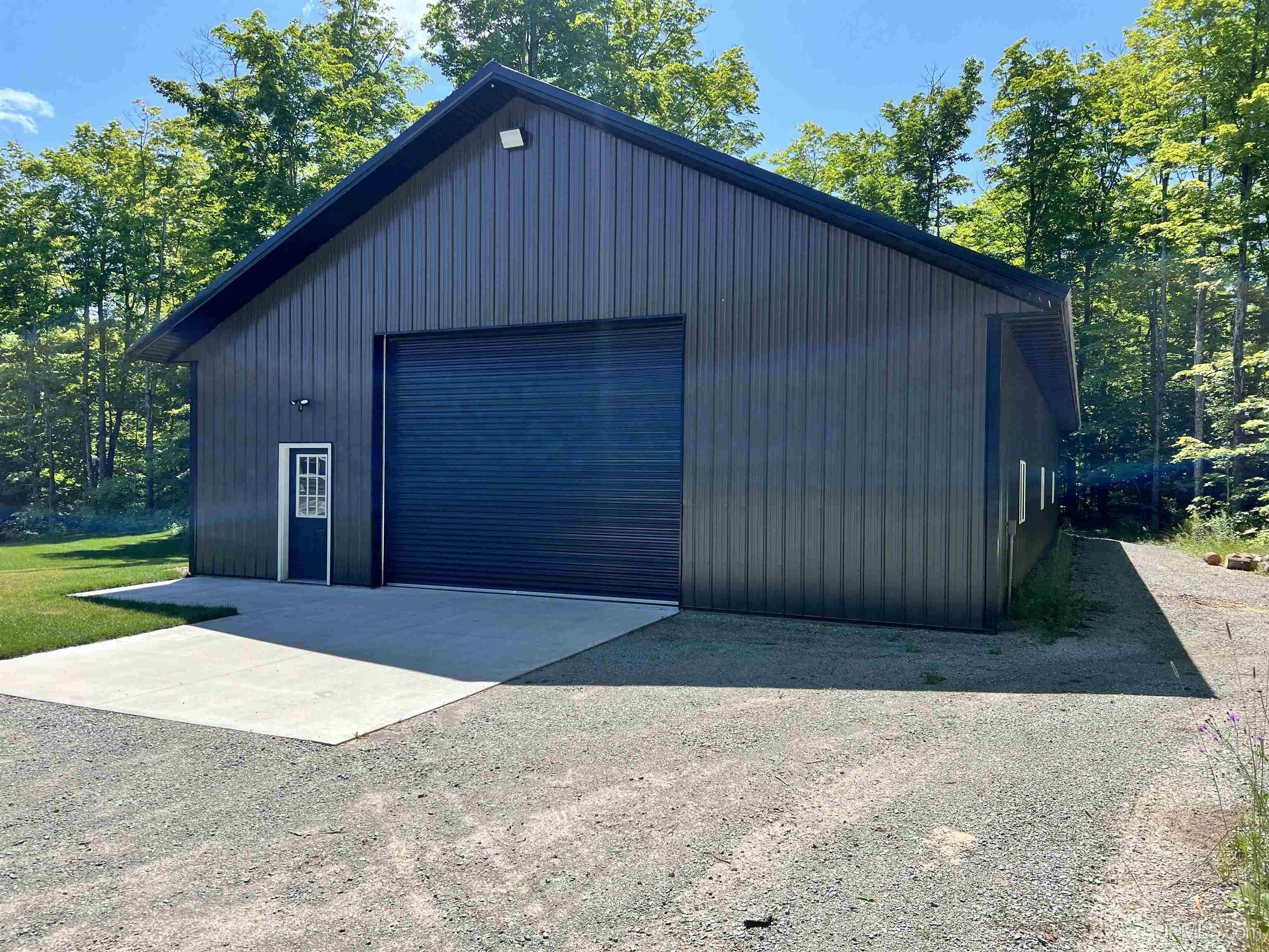 E10409 County Rd H-58 Munising, MI 49862 - Photo 48 of 84