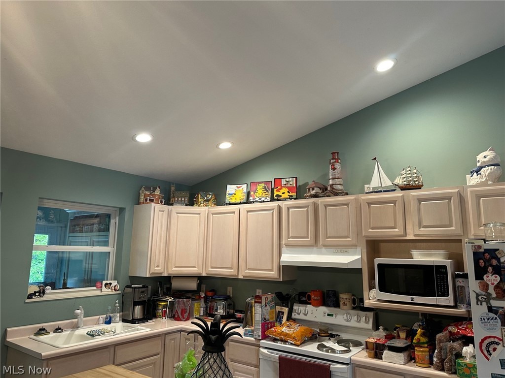 984 Welch Road Cutler, OH 45724 - Photo 3 of 11 Gallery Image 3