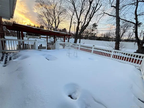 $1,280,000 | 105 Seaman Road, Jericho, NY 11753