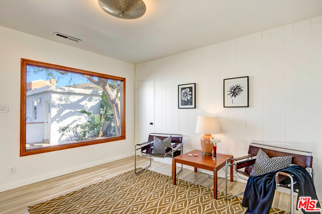 7214 Rindge Avenue Playa del Rey, CA 90293 - Photo 8 of 27