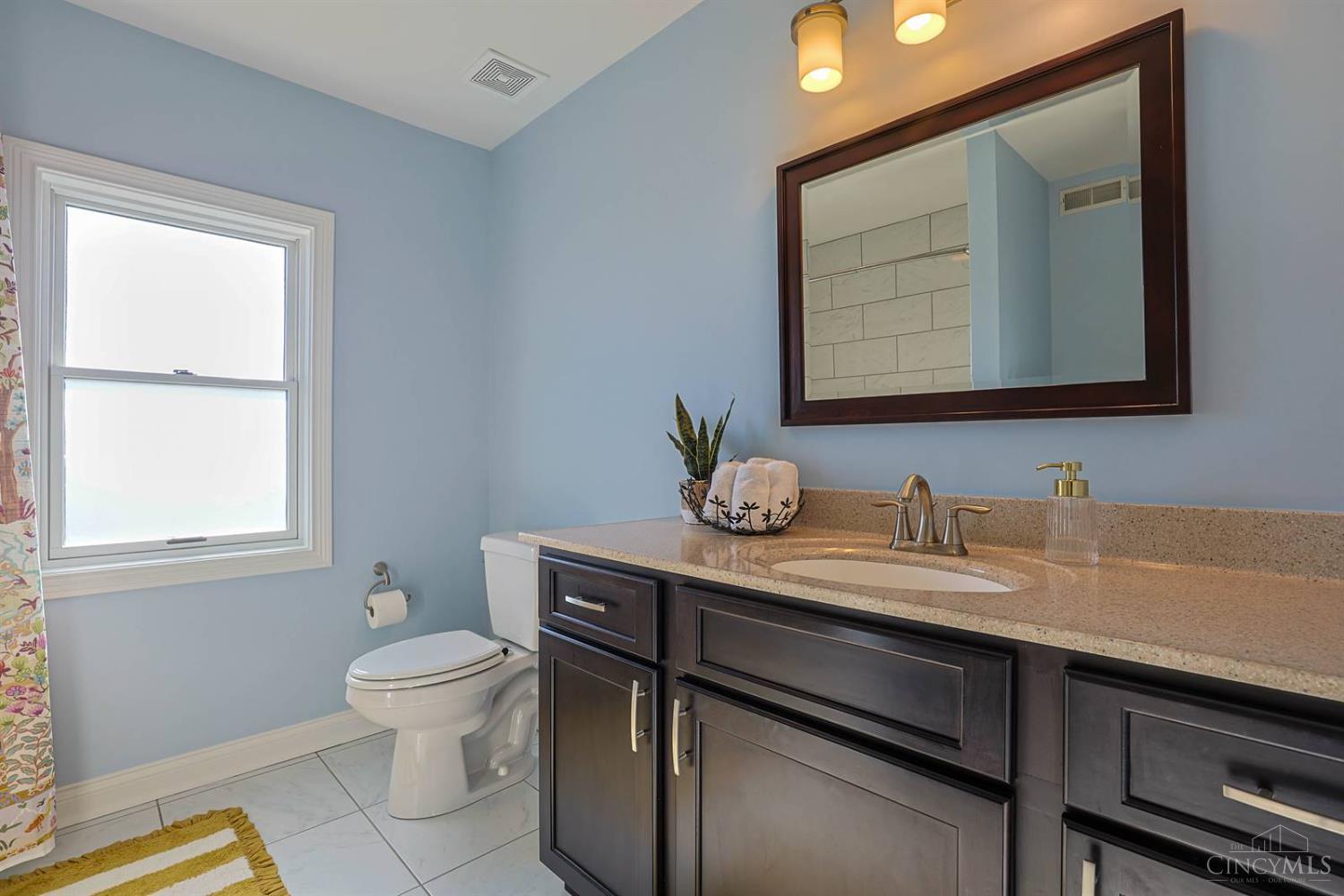 330 Boal Street Cincinnati, OH 45202 - Photo 47 of 87