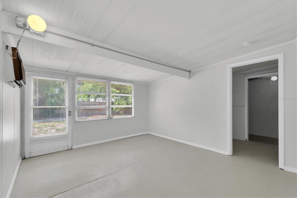 110 14th Avenue Southwest Largo, FL 33770 - Photo 30 of 38