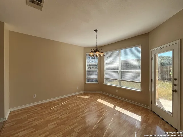 $2,050 | 24519 Alamosa Falls, San Antonio, TX 78255