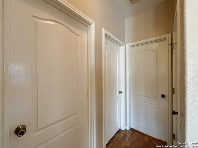 $2,050 | 24519 Alamosa Falls, San Antonio, TX 78255