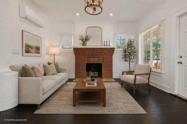 $2,450 | 208 South K Street, Lake Worth Beach, FL 33460