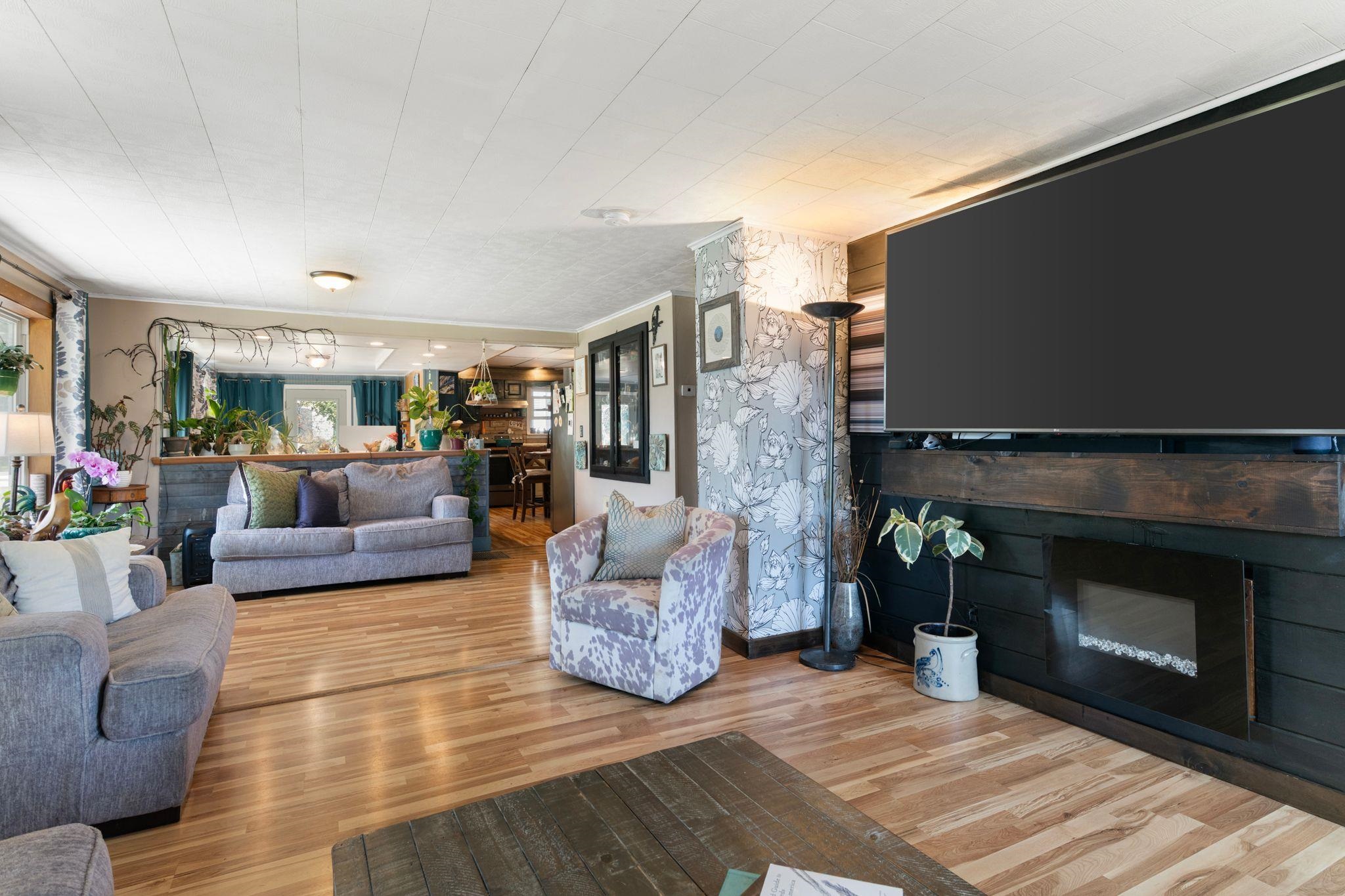 1877 Fort Bridgman Road Vernon, VT 05354 - Photo 14 of 47 Gallery Image 14