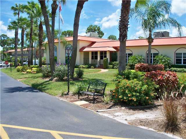 1905 Southwest Palm City Road, Unit 3B Stuart, FL 34994 - Photo 15 of 25 Gallery Image 15