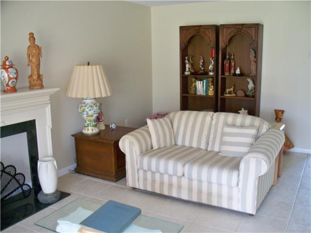 1905 Southwest Palm City Road, Unit 3B Stuart, FL 34994 - Photo 4 of 25 Gallery Image 4