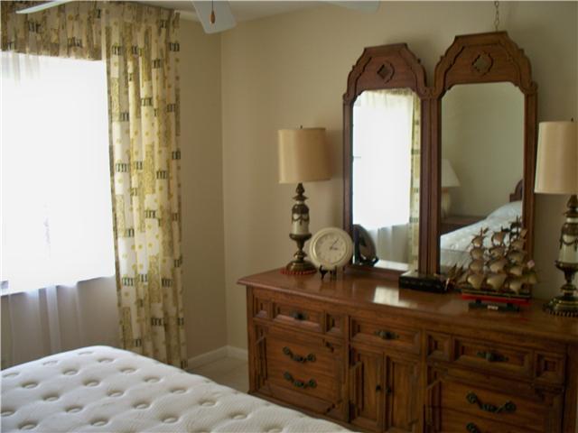1905 Southwest Palm City Road, Unit 3B Stuart, FL 34994 - Photo 7 of 25 Gallery Image 7
