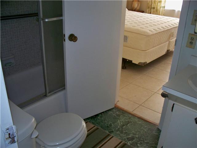 1905 Southwest Palm City Road, Unit 3B Stuart, FL 34994 - Photo 8 of 25 Gallery Image 8
