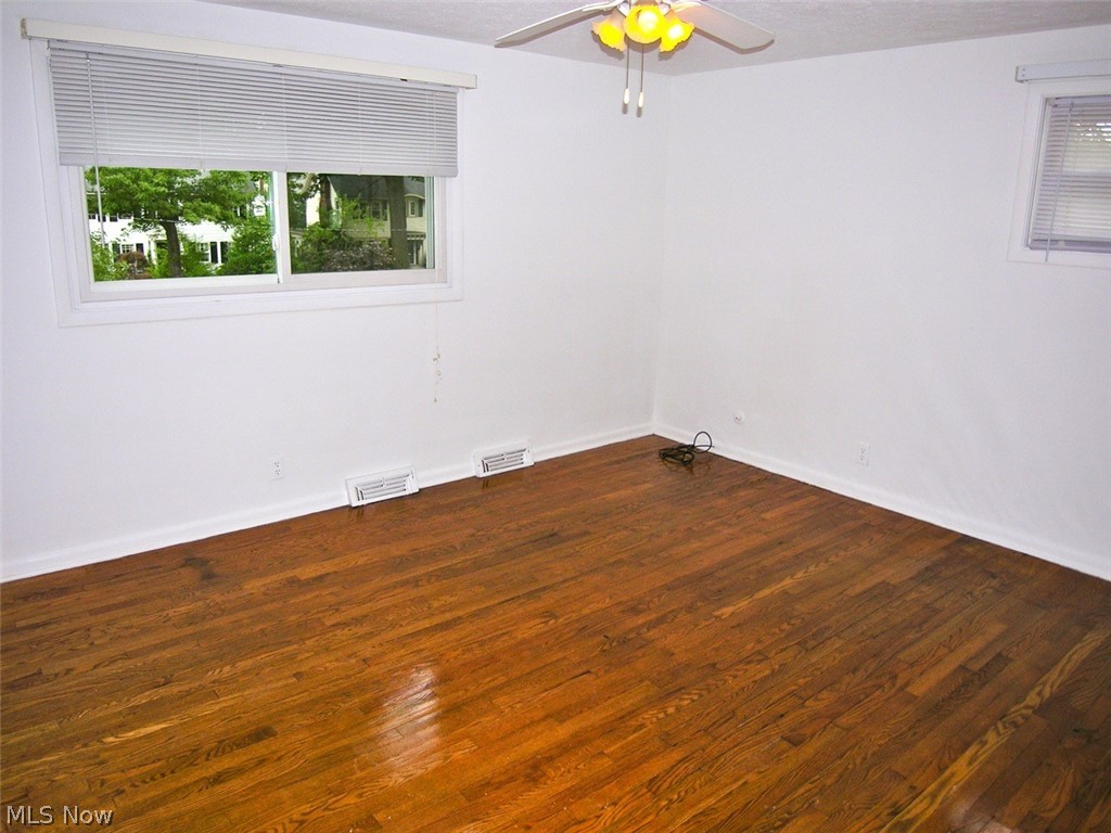 2908 East Overlook Road Cleveland, OH 44118 - Photo 15 of 26 Gallery Image 15