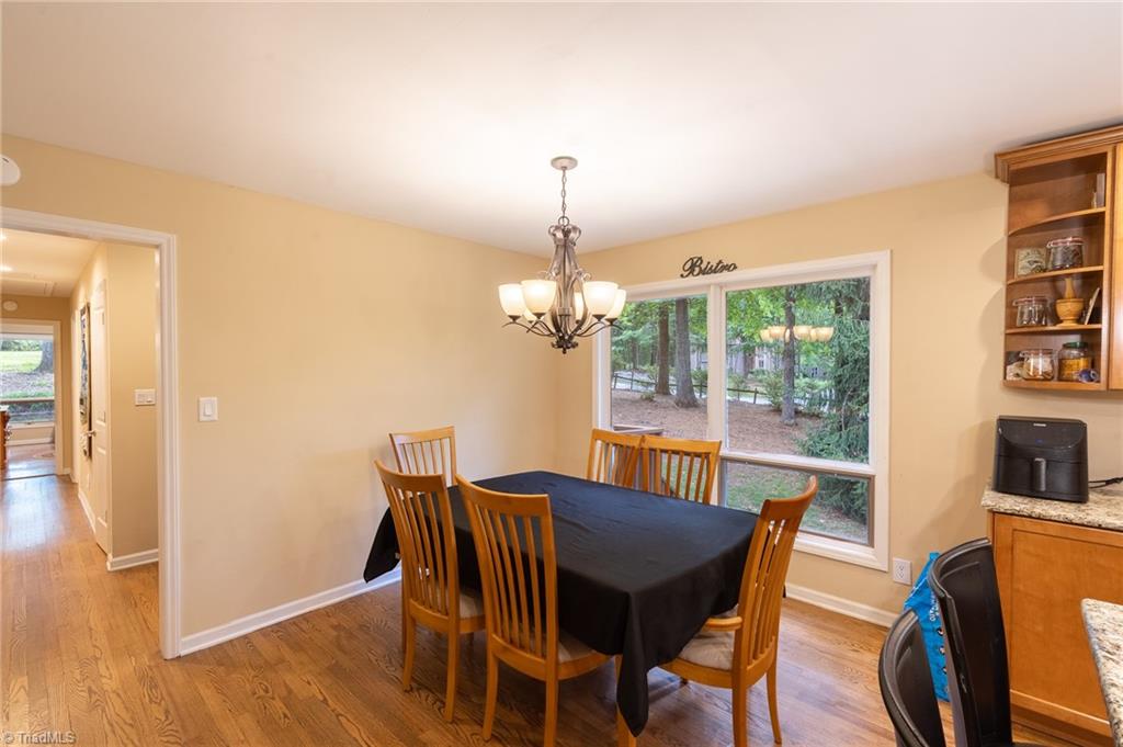 5200 Rambling Road Greensboro, NC 27409 - Photo 14 of 31 Gallery Image 14