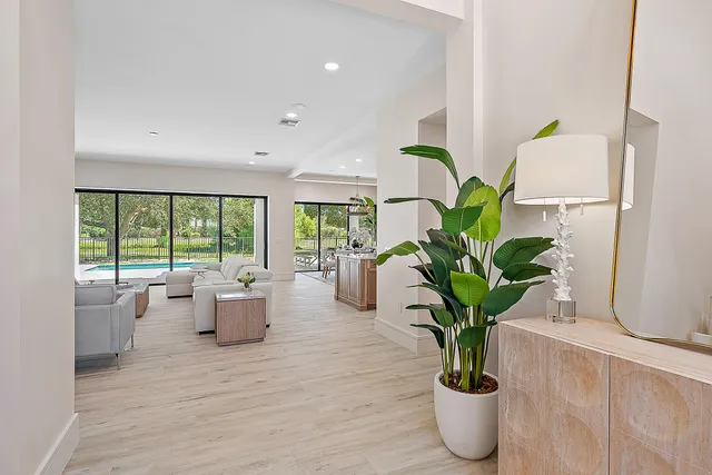 $3,750,000 | 325 Fairway North, Tequesta, FL 33469