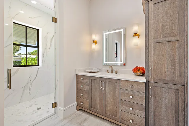 $3,750,000 | 325 Fairway North, Tequesta, FL 33469