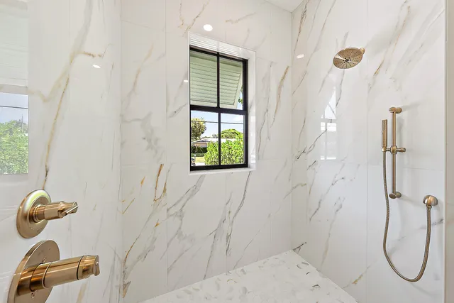 $3,750,000 | 325 Fairway North, Tequesta, FL 33469