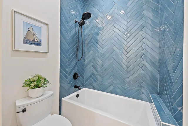 $3,750,000 | 325 Fairway North, Tequesta, FL 33469