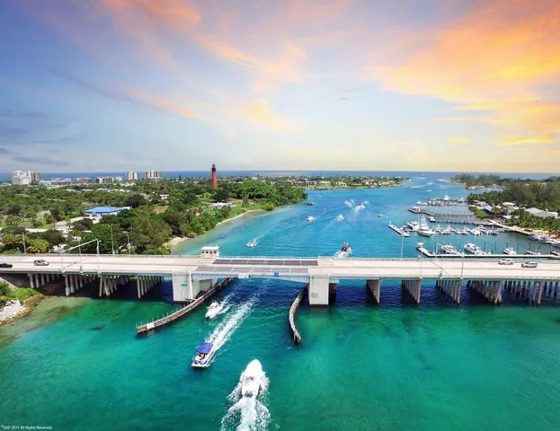 $3,750,000 | 325 Fairway North, Tequesta, FL 33469