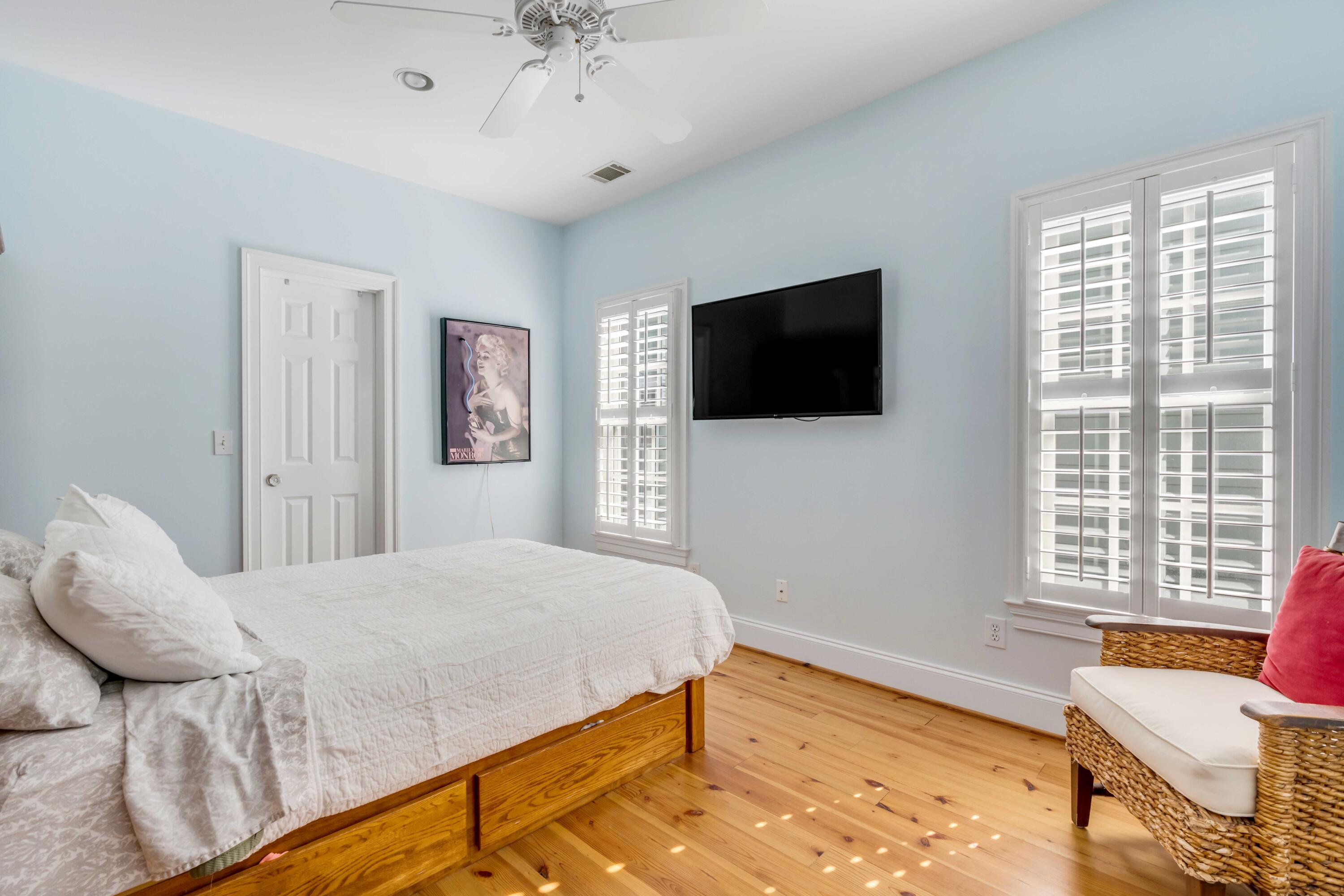 68 Sowell Street Mount Pleasant, SC 29464 - Photo 36 of 55 68Sowell_NickCannPhoto-29