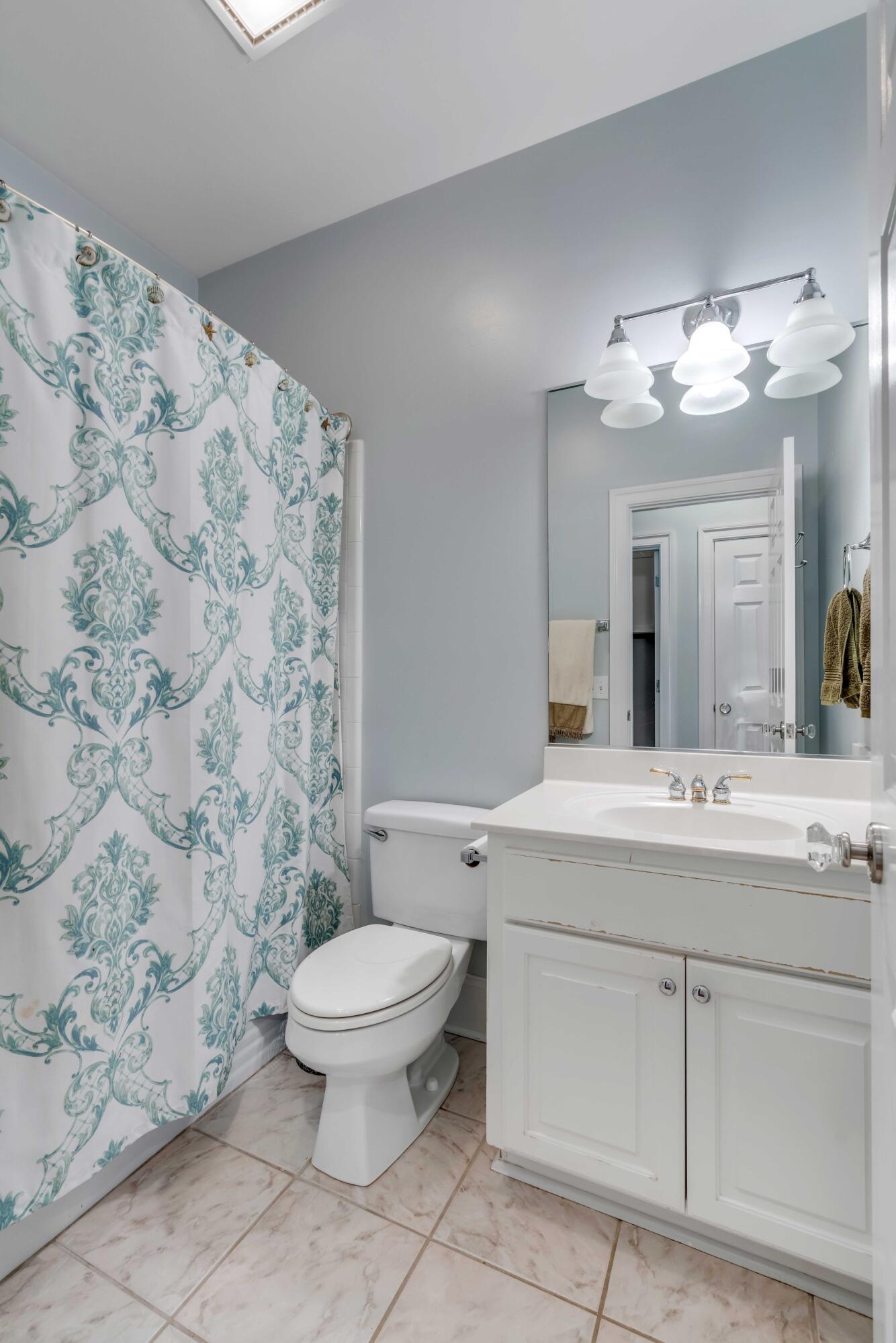 68 Sowell Street Mount Pleasant, SC 29464 - Photo 38 of 55 68Sowell_NickCannPhoto-32