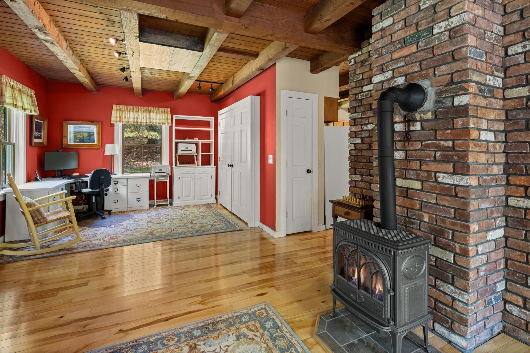 409 Hollow View Road Stowe, VT 05672 - Photo 21 of 38