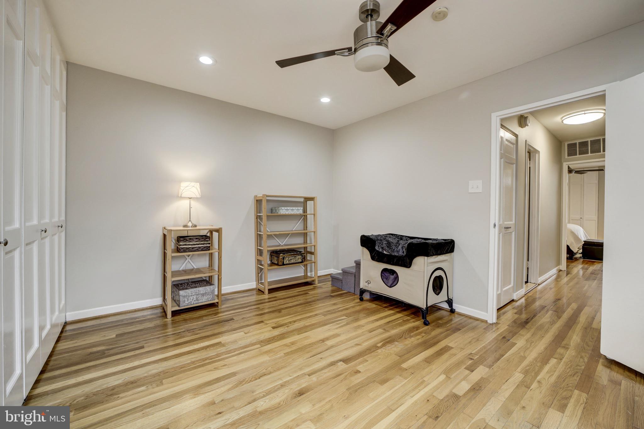 1273 Delaware Avenue Southwest Washington, DC 20024 - Photo 11 of 32 a view of a livingroom with furniture