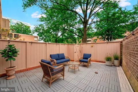 $725,000 | 1273 Delaware Avenue Southwest, Washington, DC 20024