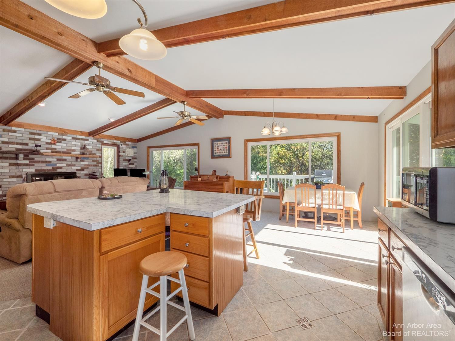7343 Lingane Road Chelsea, MI 48118 - Photo 11 of 37 Photo 11